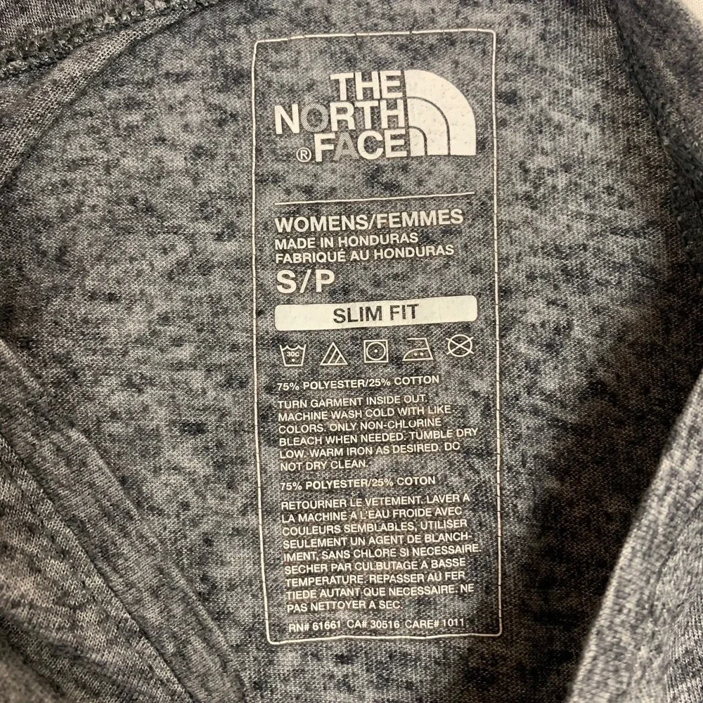 The North Face T-Shirt Womens Small Grey Graphic Slim Fit Short Sleeve Tee - Picture 3 of 7